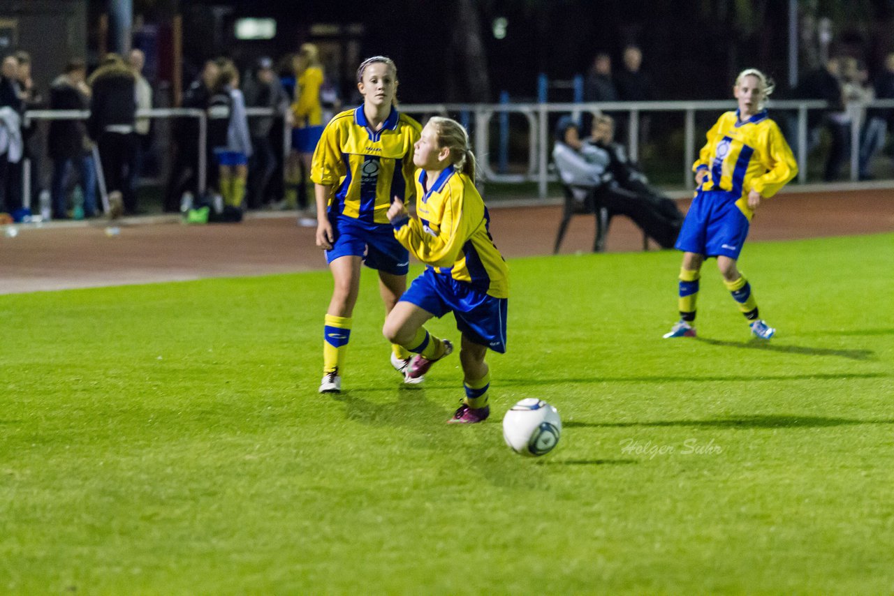 Bild 156 - B-Juniorinnen SV Henstedt-Ulzburg - Holstein Kiel : Ergebnis: 0:12